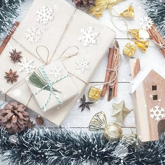 50pcs 25mm Wooden Snowflake Ornaments for Xmas Crafts