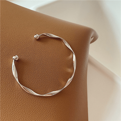 Wave Pattern Open Bracelet Light Personalized