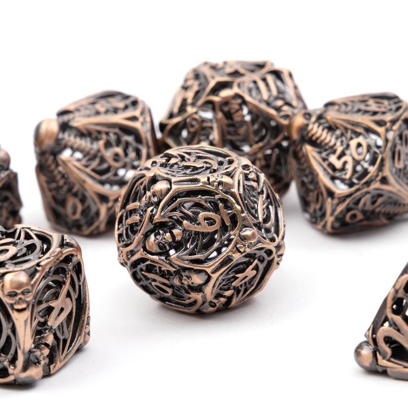 7pcs Coppery Skull Metal Dice Set for RPG Board Games
