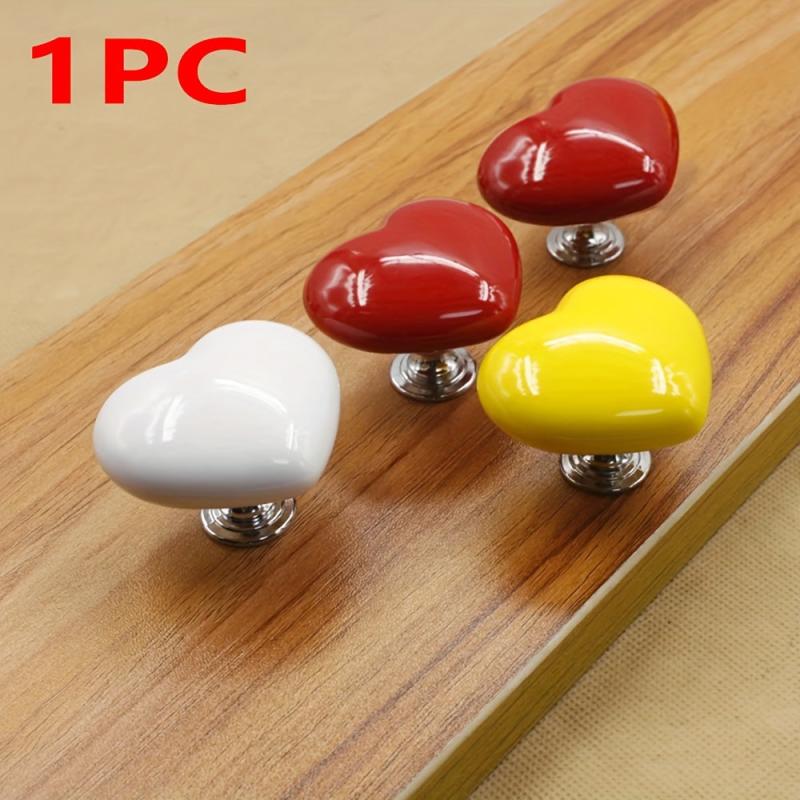 2pcs Colorful Heart Toilet Presser Toilet Tank Button Random