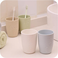 1pc Unbreakable Reusable Plastic Toothbrush Cup