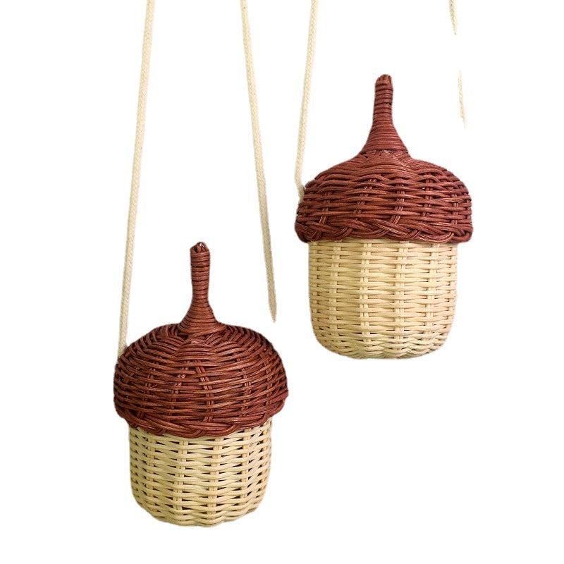 Pinecone Crossbody Messenger Bag Lightweight Rattan Basket Handbag