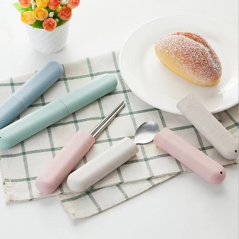 Travel Friendly Toothbrush Case for Protection on the Go