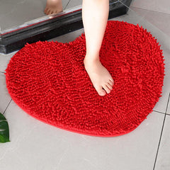 Soft Chenille Heart Shaped Door Mat Non Slip Bath Rug for Home Decor