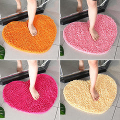 Soft Chenille Heart Shaped Door Mat Non Slip Bath Rug for Home Decor