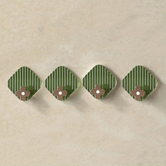 Modern Flower Detail Adhesive Hook for Bathroom and Household