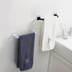Plastic Punch Towel Rack Wall-mounted Bathroom Holder