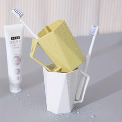 1pc Mouthwash Cup With Handle Plastic Toothbrush Cup