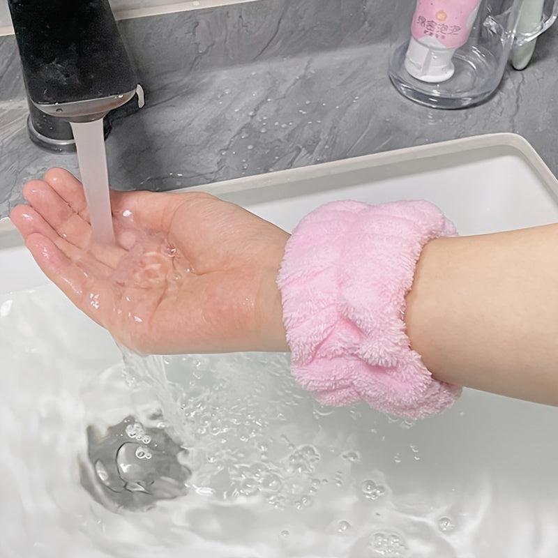 Absorbent Microfiber Wrist Wash Towel for Women - Prevent Liquid Spills
