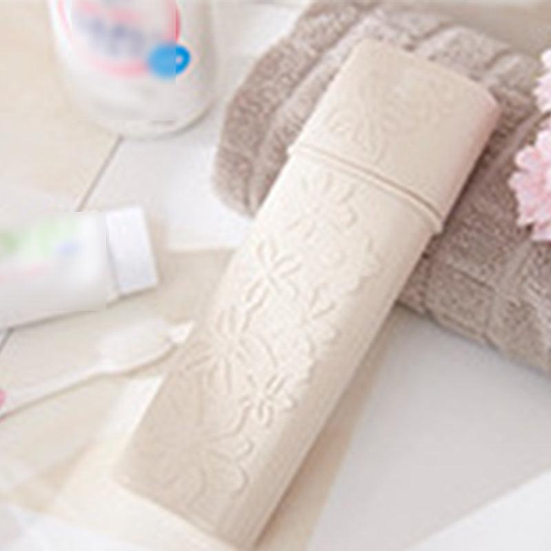 Carved Flower Toothbrush Case Portable Travel Plastic Toothbrush Case