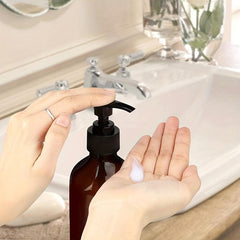 2pcs 500ml Refillable Shampoo & Body Wash Bottles with Labels 16oz Set