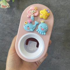 Automatic Toothpaste Squeezer 3D Cartoon Holder No Punching Squeezer