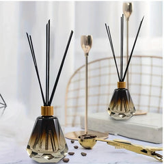 Glass Aromatherapy Bottle Decorative Refillable Diffuser Bottles With Lid
