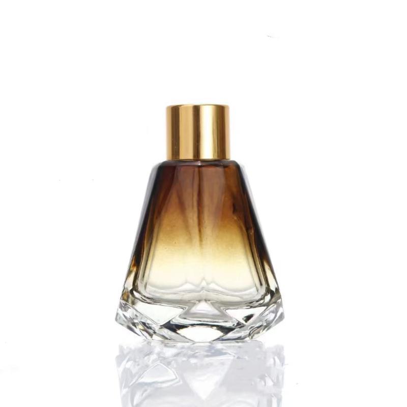 Glass Aromatherapy Bottle Decorative Refillable Diffuser Bottles With Lid