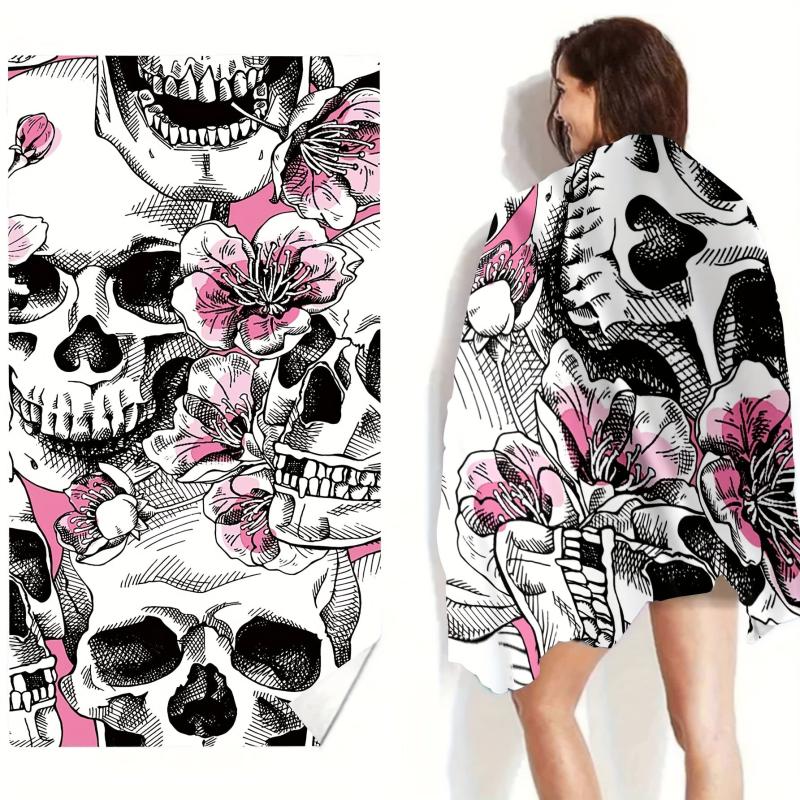 Skull & Flower Print Microfiber Beach Towel Lightweight & Quick Drying