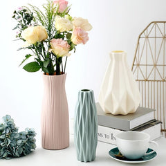 Stylish Plastic Flower Vase for Home Decor