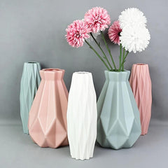 Stylish Plastic Flower Vase for Home Decor