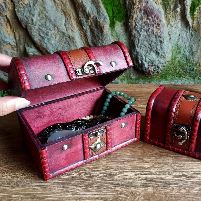 Coolrunner Antique Vintage Wooden Box Stamp Flower Small Metal Lock Jewelry Trea
