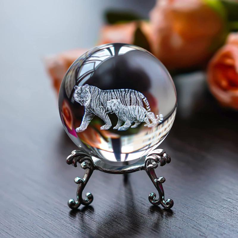 3D Crystal Ball Glass Laser Engraving Mother Son Tigers Ball With Stand