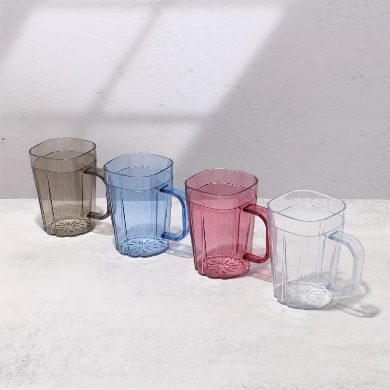 Minimalist Mouthwash Cup Plastic Gargle Cup With Handle Bathroom Tumbler