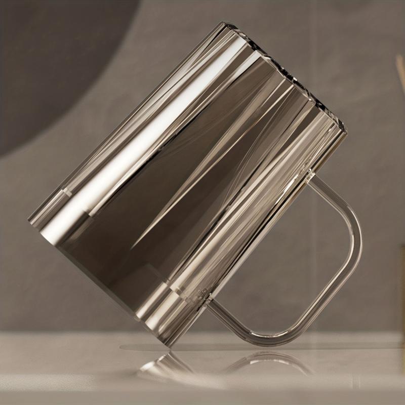Minimalist Mouthwash Cup Plastic Gargle Cup With Handle Bathroom Tumbler