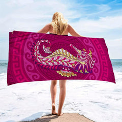 Soft Stylish Absorbent Pink Sea Horse Printed Beach Towel