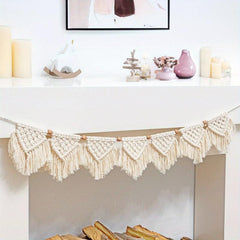 Beaded Tapestry with Tassels for Home Decor - Adds Touch of Elegance to Space