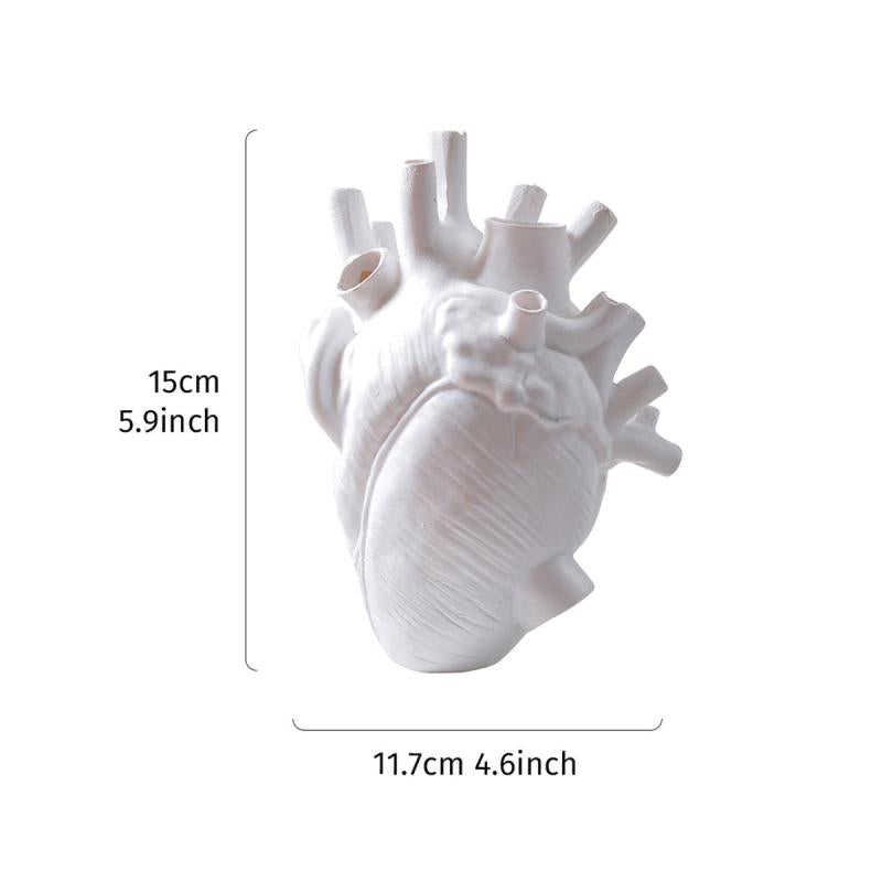 Heart Vase Decorative Bottle Dried Flower Container Resin Handicraft Ornament