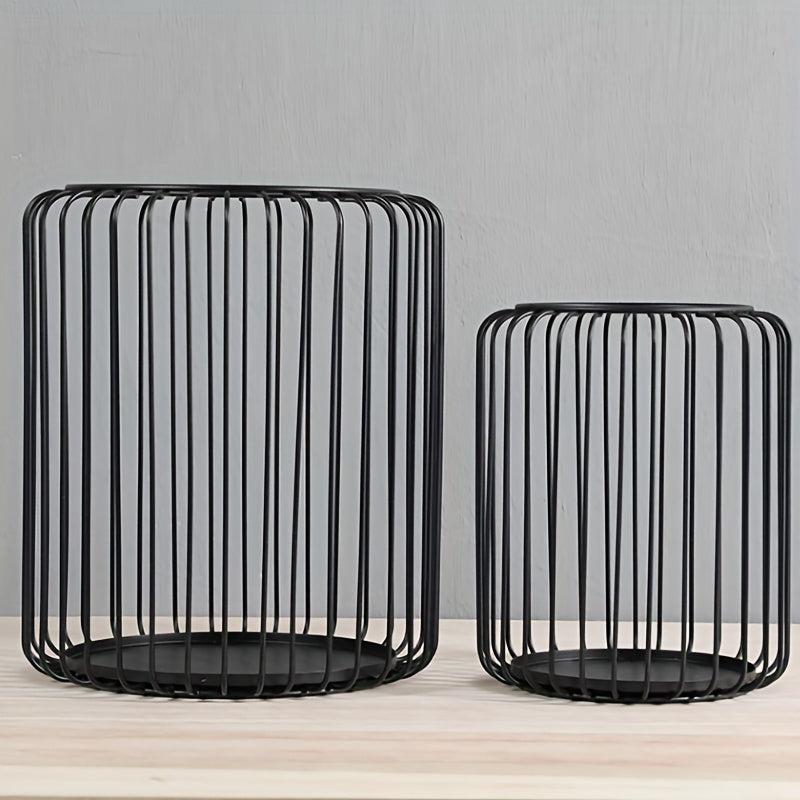 2pcs Metal Lacquered Candle Holder Lantern Shaped Candlesticks