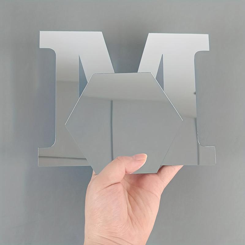 18pcs Hexagonal & FAMILY Letter Mirror Wall Stickers