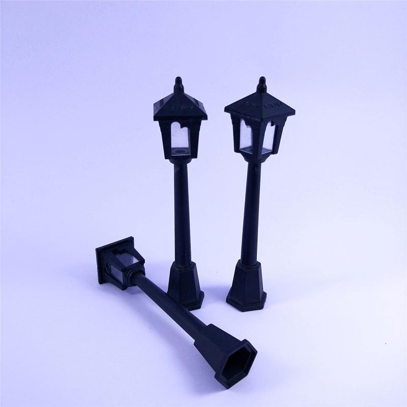 5pcs Christmas Street Light Decorations Retro Lamp Micro Landscape Model Lights
