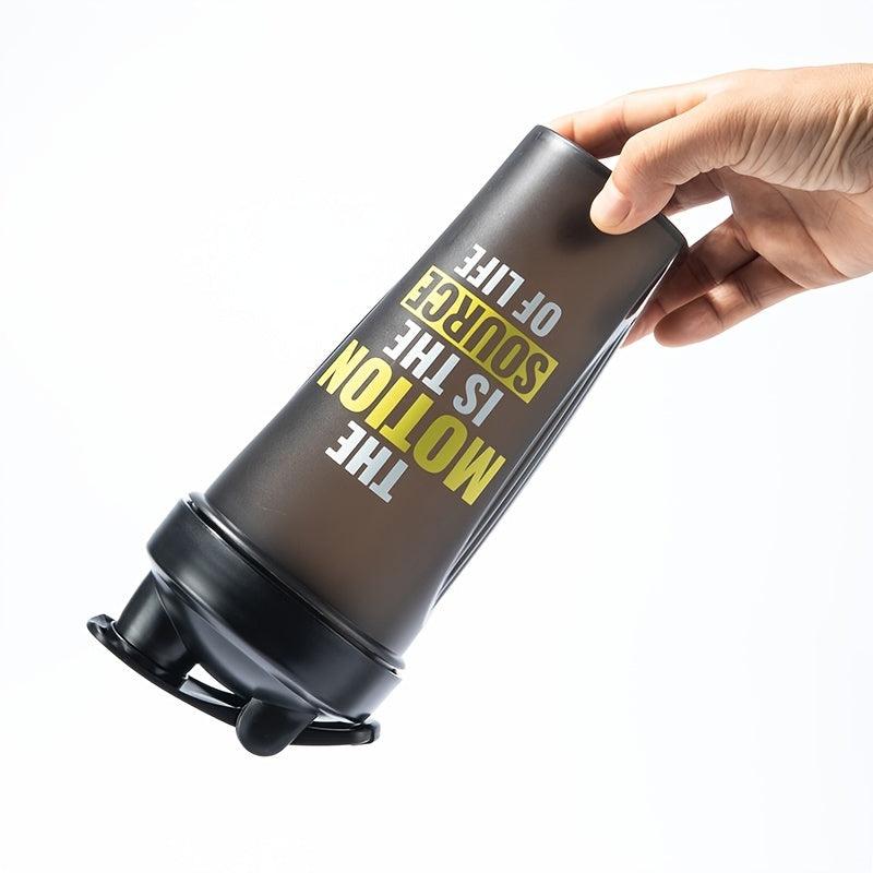 Large Capacity Protein Shaker Bottle 600ml 20oz with Stirring Balls and Straw