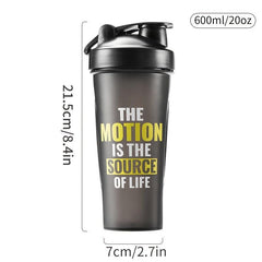 Large Capacity Protein Shaker Bottle 600ml 20oz with Stirring Balls and Straw