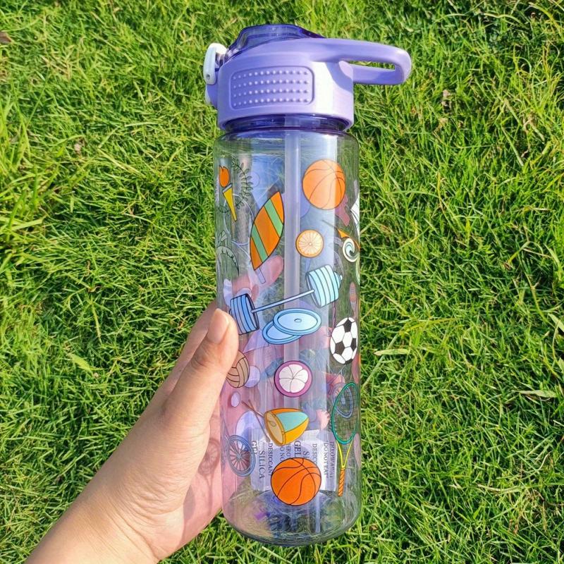 800ml Cartoon Water Bottle Portable Travel BPA-Free for Outdoor Activities