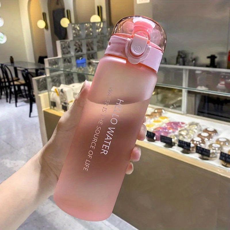 Leak Proof Sports Water Bottle 780ml Fashionable and Portable