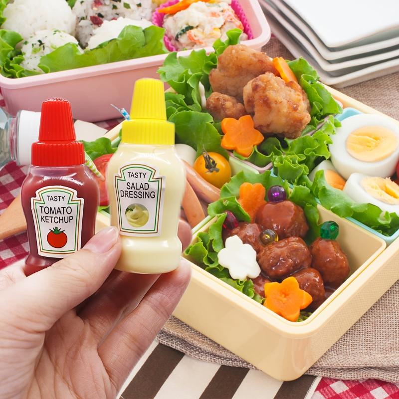 4pcs Mini Sauce Bottles Seasoning Squeeze Bottles Portable Sauce Container