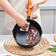 Yukihira Non Stick Pan 7.87in Wooden Handle Universal Open Flame Cooking