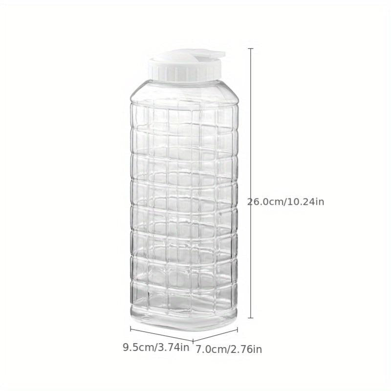 Plastic Pitcher with Lid 72oz Heavy Duty Clear Drink Carafe