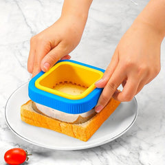 2pcs Sandwich Cutter & Sealer Set Stainless Steel & Plastic Cookie Cutters