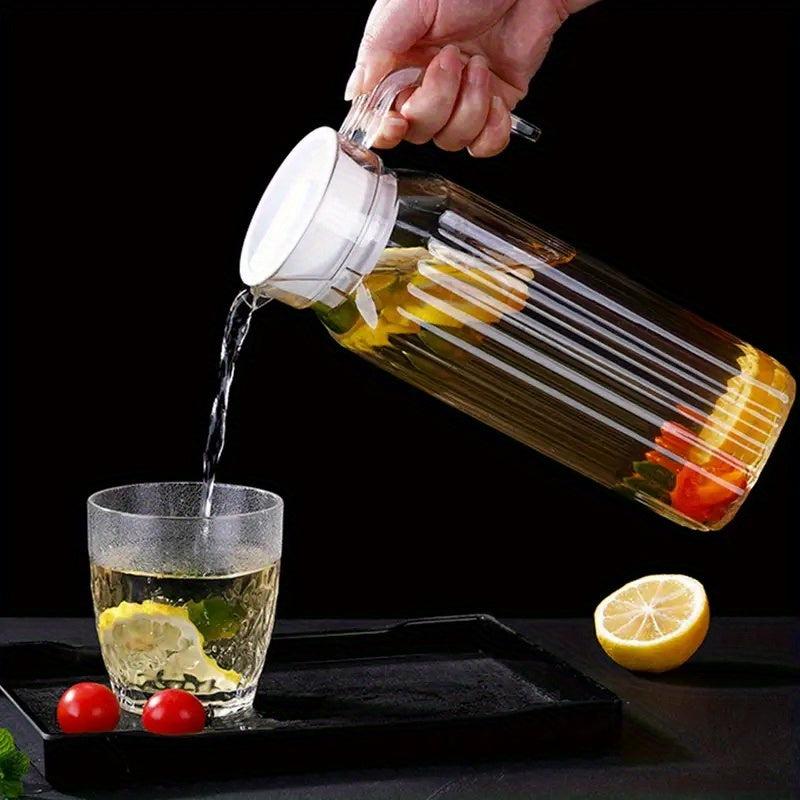 Clear Acrylic Pitcher With Lid - Perfect for Lemonade, Tea, Juice - 1L