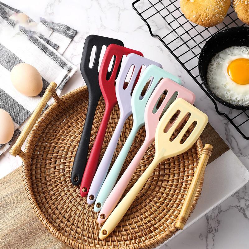 Small Kitchen Egg Shovel Frying Spatula