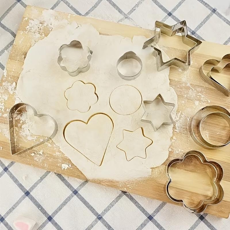 12pcs Stainless Steel Cookie Cutters Set DIY Baking Tool