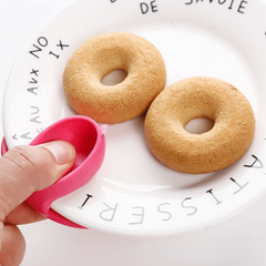 Kitchen Anti-scalding Finger Clip Microwave Silicone Insulation Cover