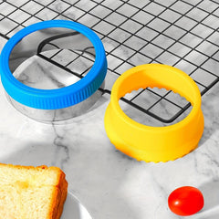 2pcs Sandwich Cutter & Sealer Set Stainless Steel & Plastic Cookie Cutters