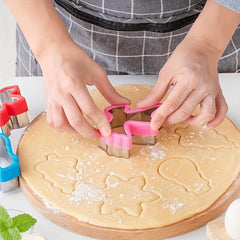 6pcs Christmas Cookie Cutter Set & Stamps for DIY Baking Decoration