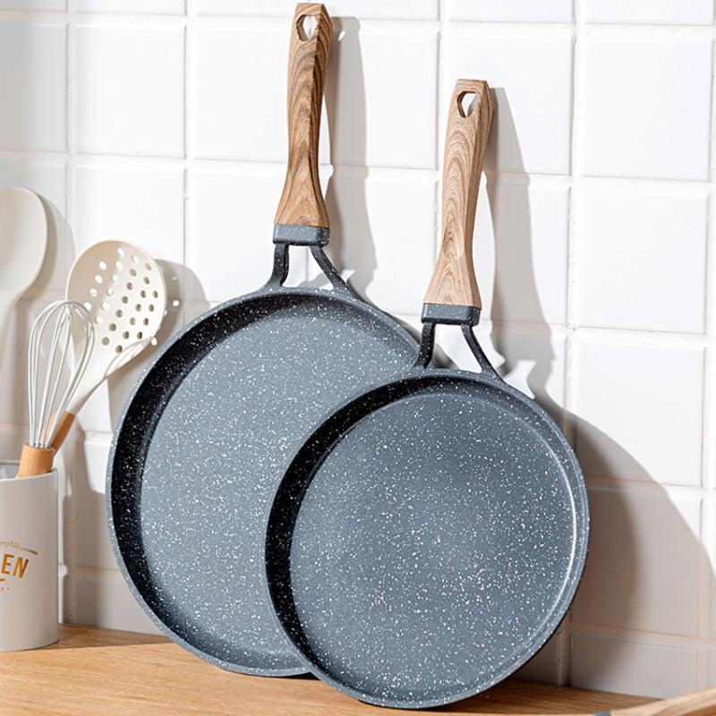 Nonstick Omelet Pancake Pan - Fry Eggs & Pancakes Quickly