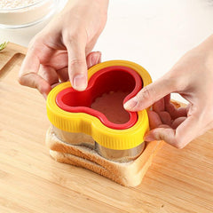 Stainless Steel Bear Shaped Sandwich Cutting Mold with Hand Protector