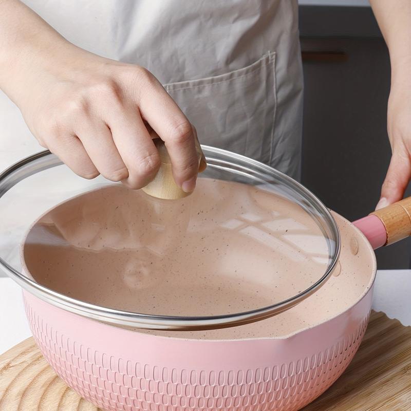 Aluminum Saucepan with Lid for Saucier Cooking