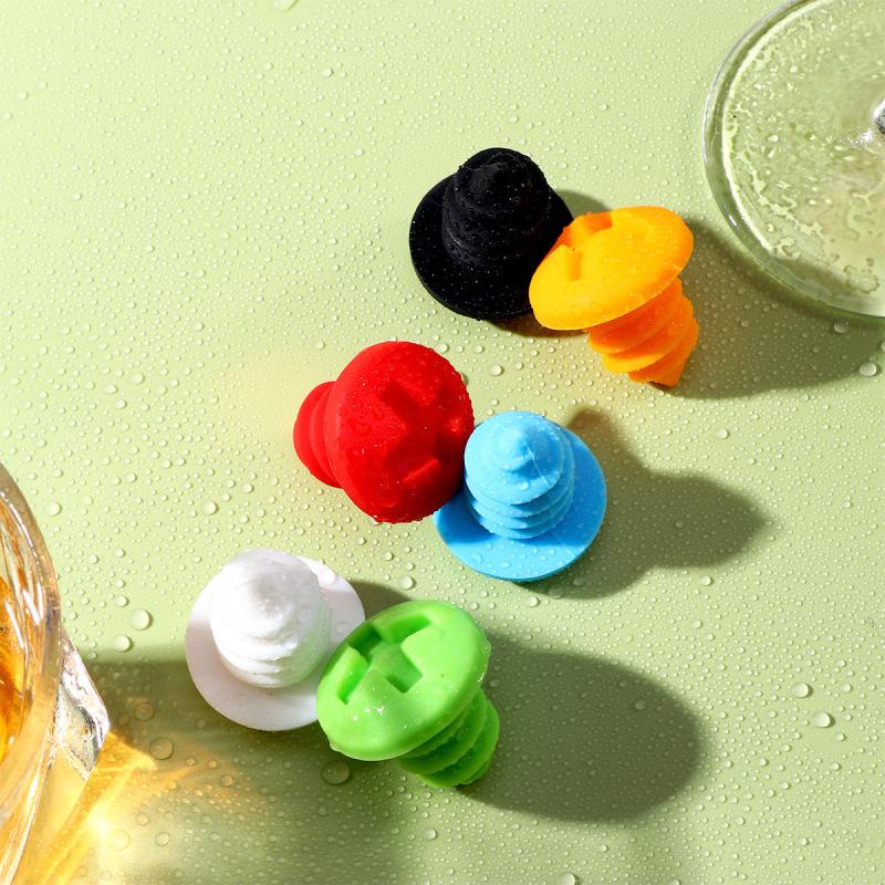 Creative Screw Silicone Wine Bottle Stopper Random
