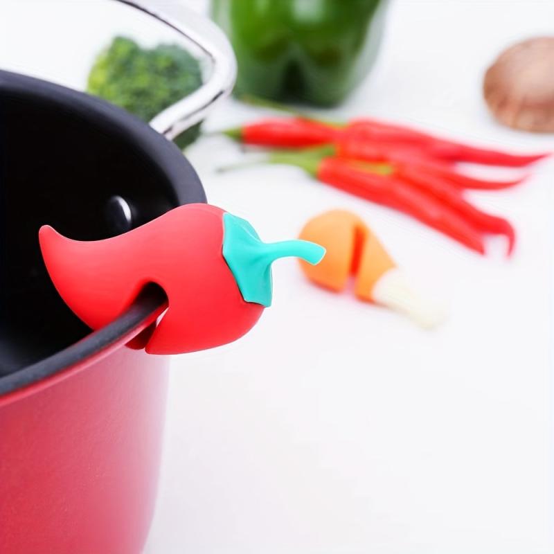2PCS Chili Carrot Shape Pot Lid Lifter Spill-proof Kitchen Tool